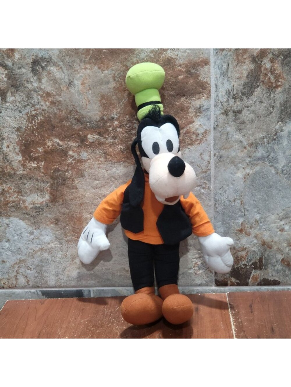 Vintage Goofy Plush Toy Stuffed Animal Green Hat 16 In